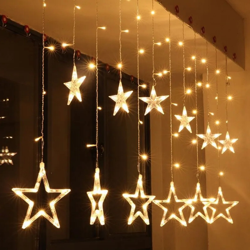 Světelný LED závěs hvězdy, šíře 3 m, 123 LED, IP20, 3x AA+USB