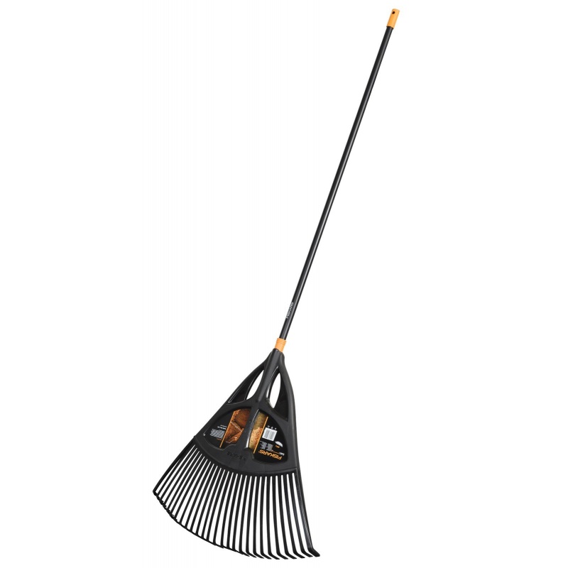 Hrábě FISKARS Solid 1015645 (135090) na listí 65 cm